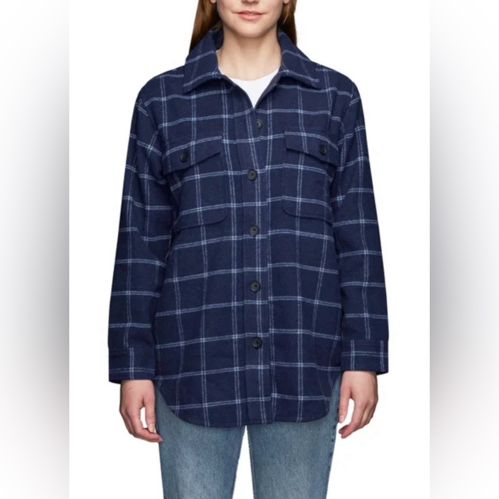 Tilley Women's navy blue Plaid Shacket size M NWT